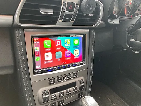 Porsche 997 2006 Pioneer SPH-DA230 installed