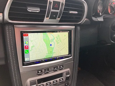 Porsche 997 2006 Pioneer SPH-DA230 installed
