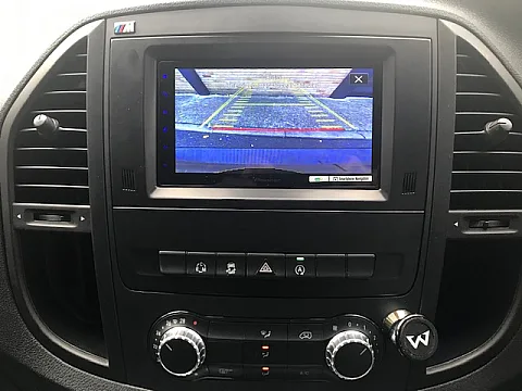 Mercedes Vito 2015 Pioneer SPHDA250DAB and CAM-MB1-RT for Original Camera