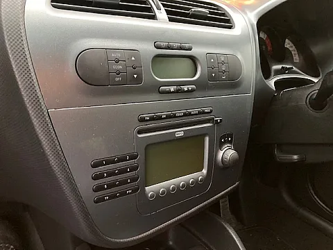 Seat Leon 2008 Factory Radio
