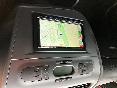 Seat Leon 2008 fitted with Pioneer SPH-DA230dab