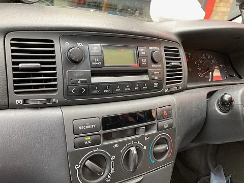 Toyota Corolla 53 Reg Factory Radio