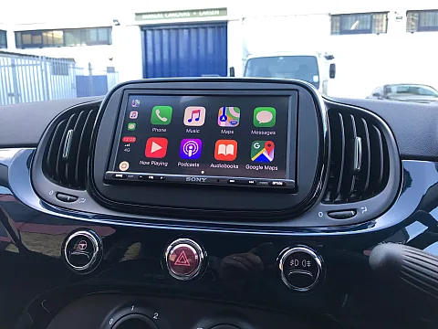 Fiat 500 2018 fitted with Sony XAV-AX3005DB
