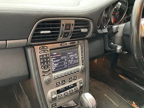 Porsche 911 55 Reg factory radio