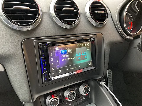 Audi TT Pioneer AVH-3200DAB & Reversing Camera Installed
