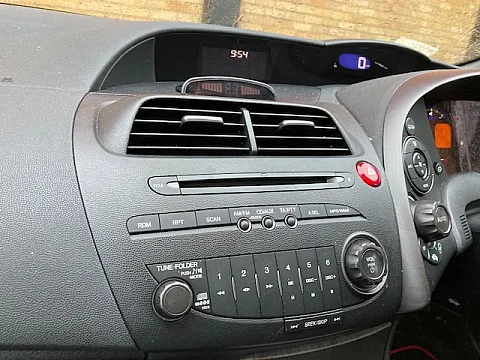 Honda Civic 2009 factory radio