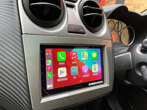 Alfa Romeo Mito 2012 Pioneer SPHDA-250 Installed