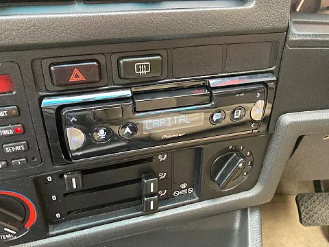 BMW E30 D REG Pioneer SPH-10BT Installed