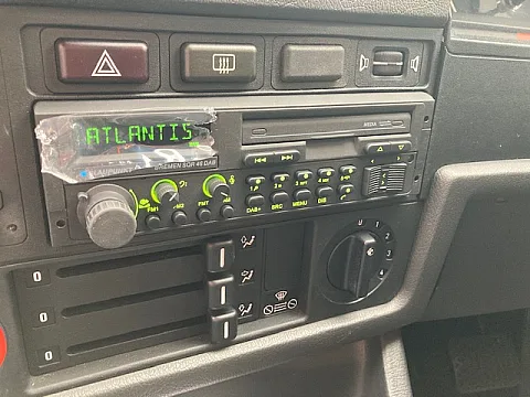 BMW E30 Blaupunkt Bremen DAB Retro 80 Style Classic Upgrade