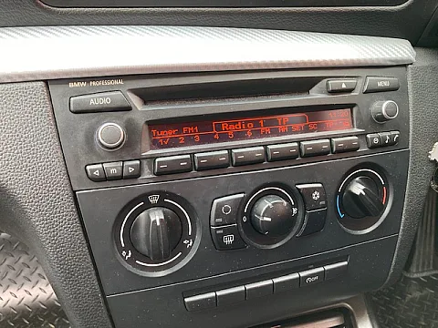 BMW 1 Series 2011 Factory Radio