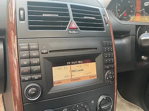 Mercedes A Class 2011 Factory Radio