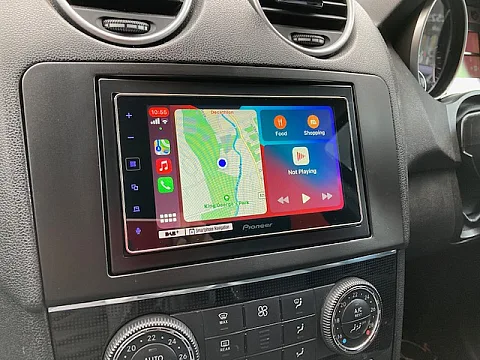 Mercedes ML 2009 fitted with Pioneer SPH-DA130DAB