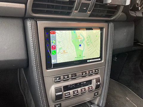 Porsche 997 2008 fitted with Pioneer SPH-DA250