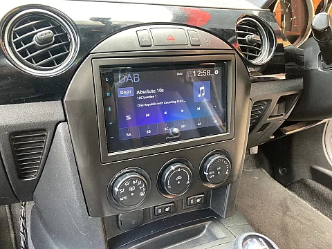 Mazda MX5 2007 fitted with Pioneer SPH-DA160DAB Stereo