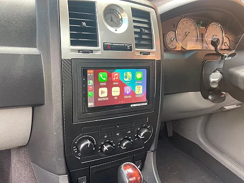 Chrysler 300C Aspen 2005 fitted Pioneer SPH-EVO64DAB