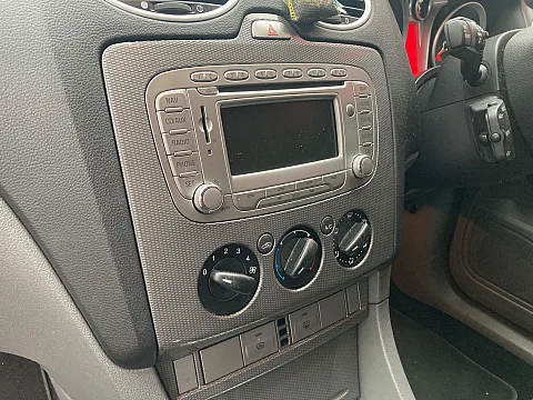 Ford Focus 2008 Factory Radio