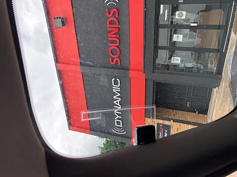 Nissan Juke 2011 DAB Antenna Installed