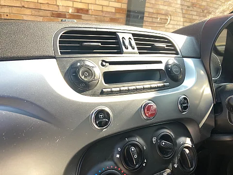 Fiat 500 2013 Factory Radio