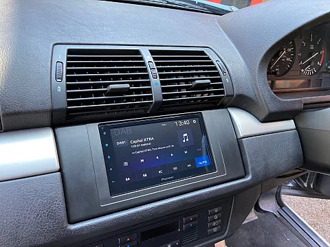 BMW X5 2003 fitted with Pioneer SPH-DA160DAB Multimedia