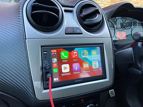 Alfa Romeo Mito 2012 fitted Sony XAV-AX1000 multimedia