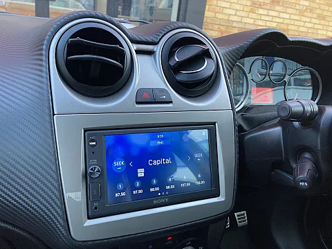 Alfa Romeo Mito 2012 fitted Sony XAV-AX1000 multimedia