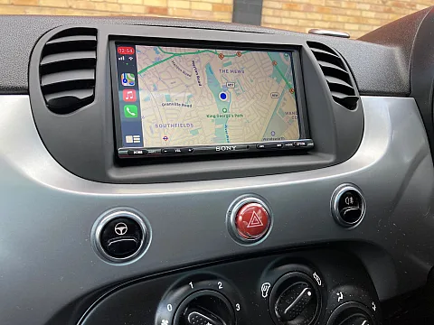 Fiat 500 2013 fitted with Sony XAV-AX3005DB multimedia