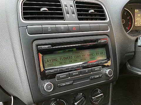 VW Polo 2011 Factory Radio