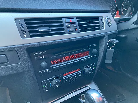 BMW 3 Series 2006 Factory Radio