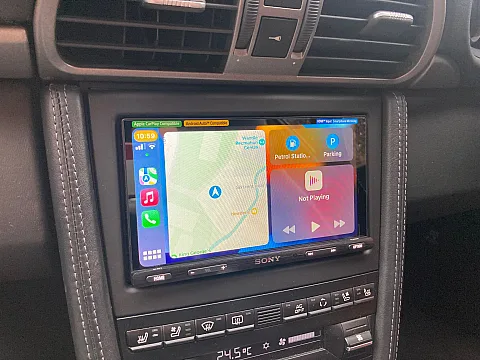 Porsche 911 2009 fitted with a Sony XAV-5650