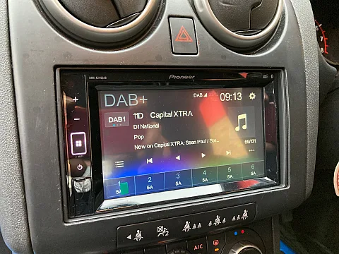 Nissan Qashqai 2008 fitted with Pioneer DMH-A240DAB