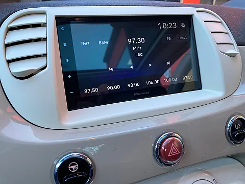 Fiat 500 2014 model fitted with a Pioneer SPH-DA160DAB