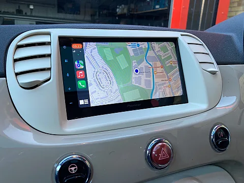 Fiat 500 2014 model fitted with a Pioneer SPH-DA160DAB
