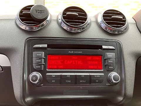 Audi  TT 2007 factory radio