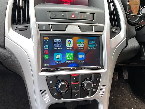 Vauxhall Astra 2010 Sony XAV-AX3005DB CTKVX05 Install