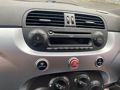 Fiat 500 2015 Factory Radio