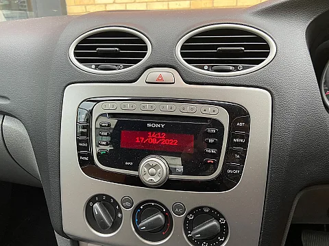 Ford Focus 2010 Model fitted with  Sony XAV-AX1005DB