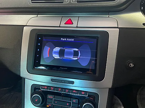 VW Passat 2009 fitted with Pioneer SPH-DA160DAB Stereo