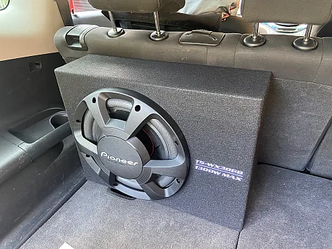 Chevrolet Orlando 2012 Pioneer GM-D8704, TS-WX306B AMP, Subwoofer Upgrade