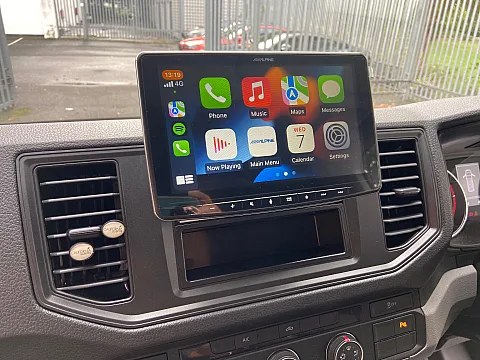 VW Crafter 2021 fitted with Alpine ILX-F903D Multimedia, Camera