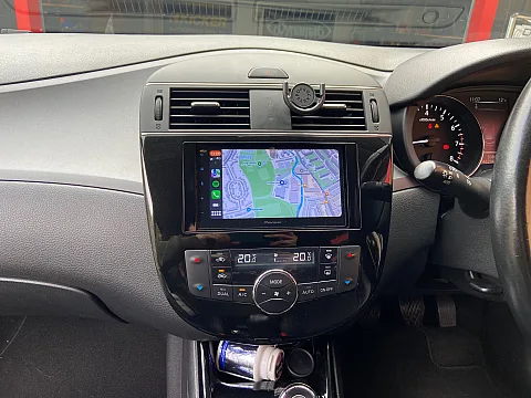 Nissan Pulsar 2017 fitted Pioneer SPH-DA360DAB retaining factory USB/Camera