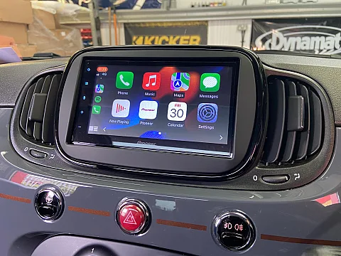 Fiat 500 2015 fitted Pioneer SPH-DA160DAB retaining factory dab antenna