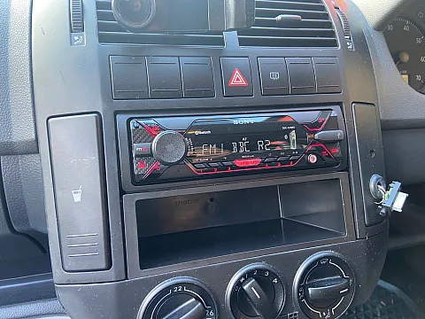 VW Polo 2008 fitted Sony DSX-A416BT Car Stereo