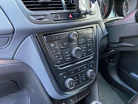 Vauxhall Mokka 2014 factory radio