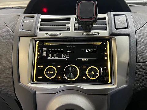 Toyota Yaris 2007 upgraded with a Pioneer FH-S720BT using CT24TY22 fascia and CT20TY01