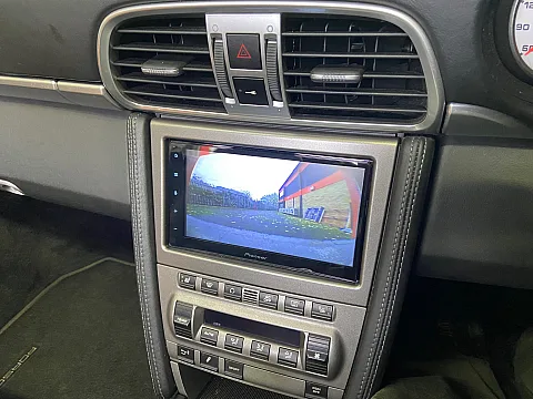 Porsche 997 2009 upgraded with Pioneer SPH-DA360DAB, Kenwood CMOS-230 Camera