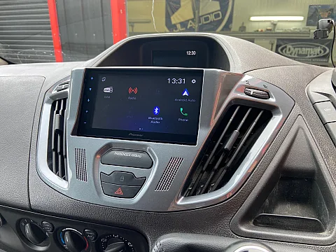 Ford Transit Custom 2017 upgraded with Pioneer SPH-DA360DAB Stereo