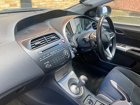 Honda Civic 2006 factory radio