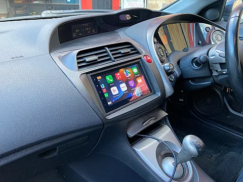 Honda Civic 2006 fitted with Pioneer SPH-DA160DAB Stereo