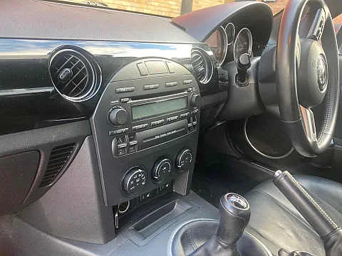 Mazda MX5 2007 factory radio