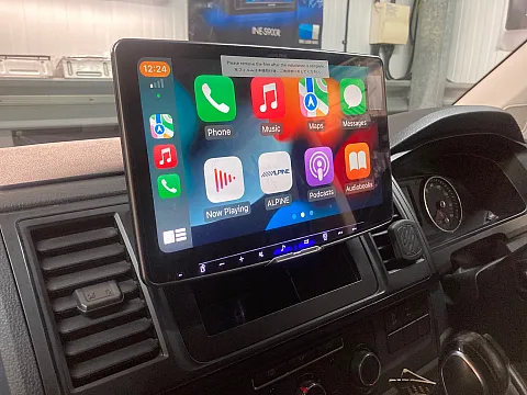 VW Transporter 2017 upgraded with Alpine ILX-F115D 11" CarPlay / Android Auto Media System